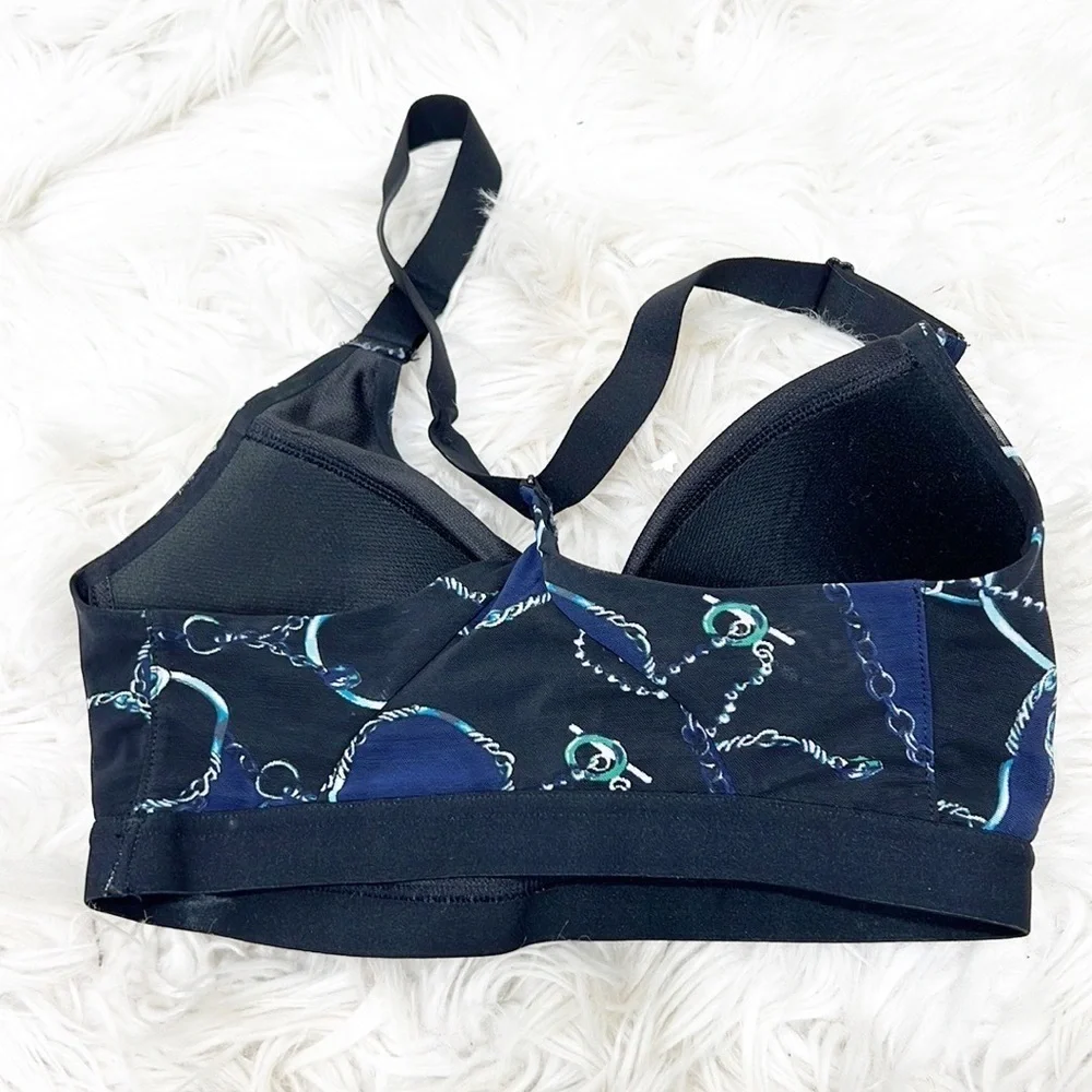 Victoria SPORTS BRA Size Blue and Black Floral 32DD Incredible Lightweight - Picture 3 of 7
